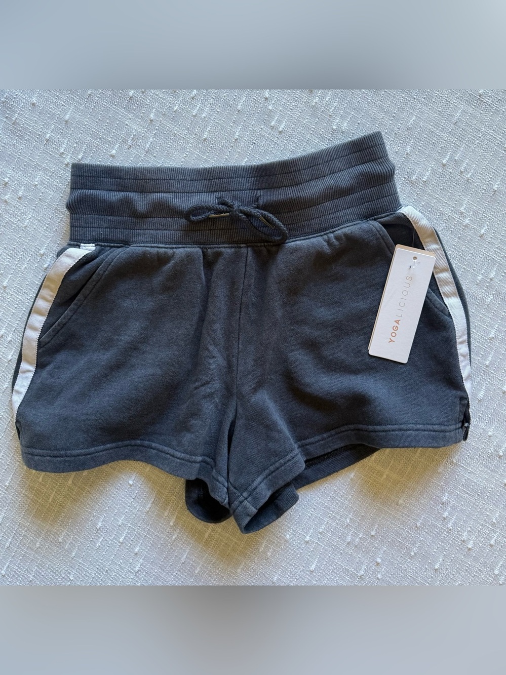 Yogalicious Navy Athletic Shorts With White Side Stripe Ribbed Waistband Sz XS